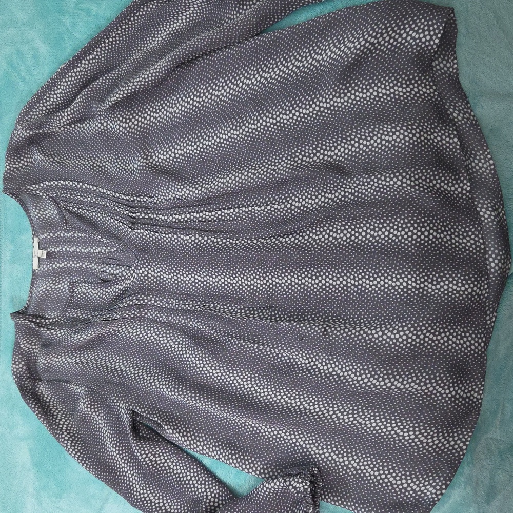JOIE, Gray Patterned Blouse